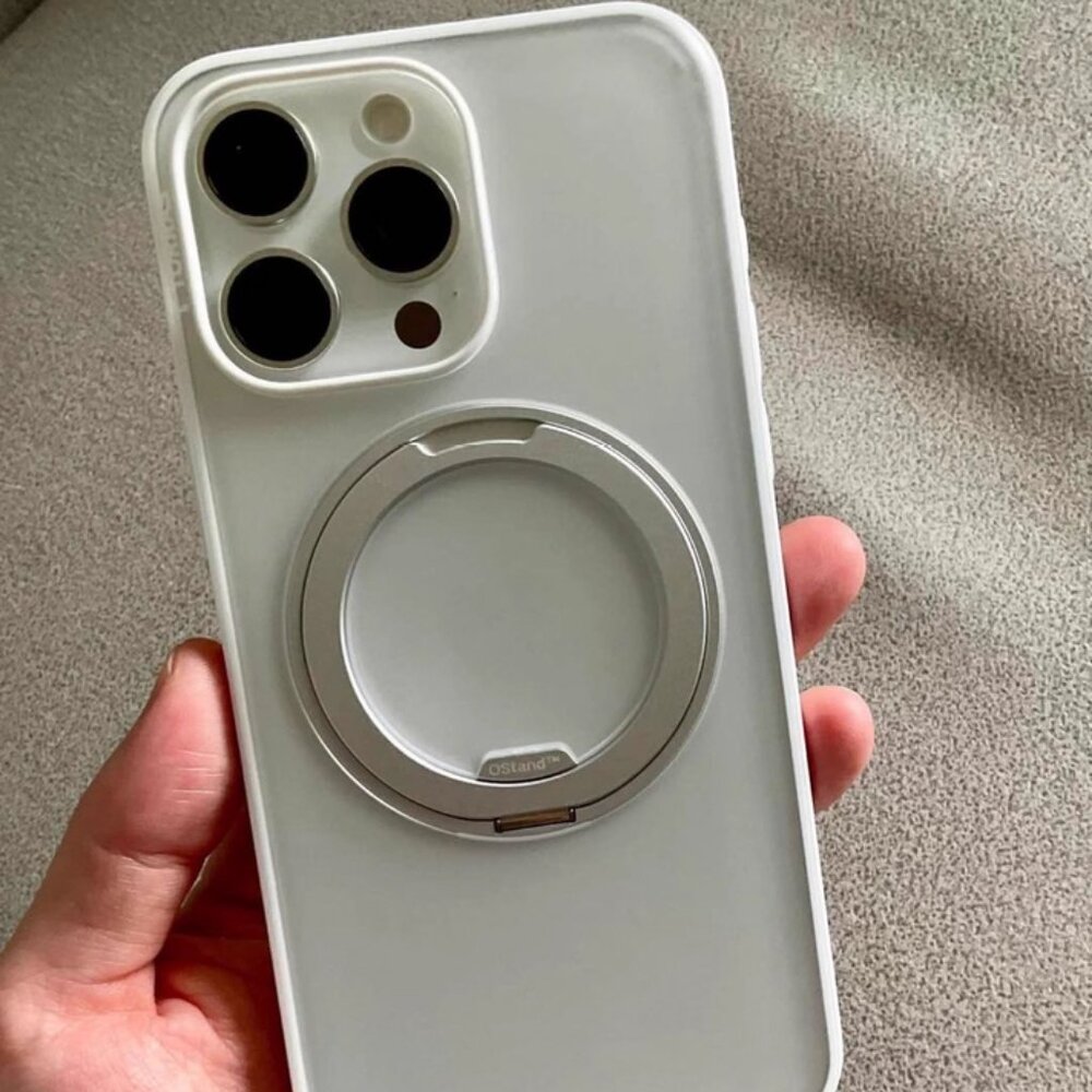 Cream iPhone16 Case